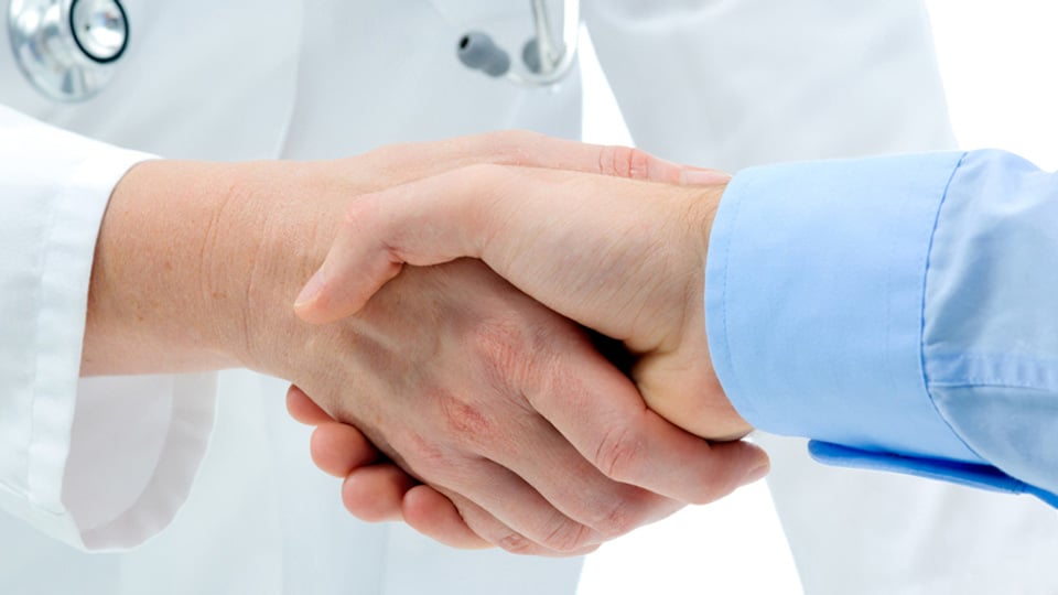 開業することは、理想の医師像に近づくことのイメージ