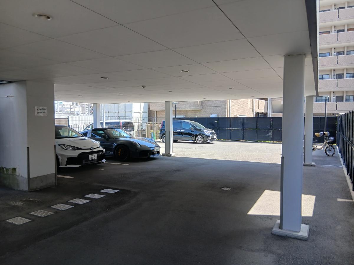 1階駐車場のイメージ